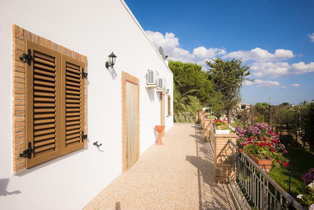 Il Delfino Villa Pisticci Exterior photo